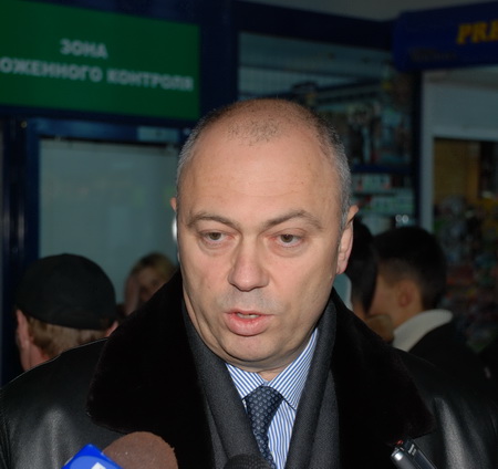 Пасат в Кишиневском аэропорту