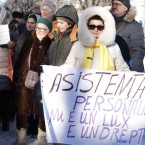 Перед примэрией Кишинева прошла акция протеста в поддержку прав личных помощников