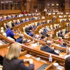 Парламент рассмотрит на следующей неделе проект о проведении референдума