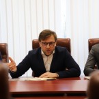 Алайба оправдывает монополию "Metalferos" на сбор металлолома