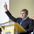 Гросу против Киркорова