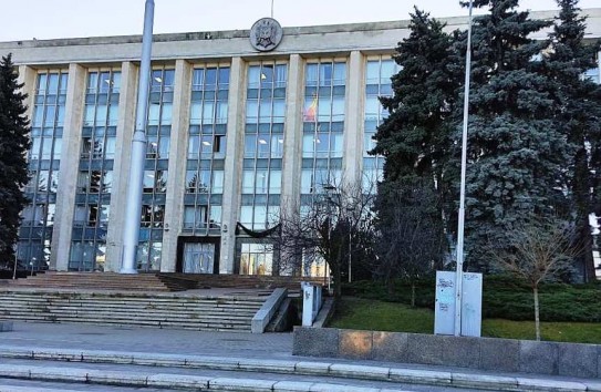 {Омубдсмен: Необходимо установить лимит на количество продлений режима ЧП} Молдавские Ведомости