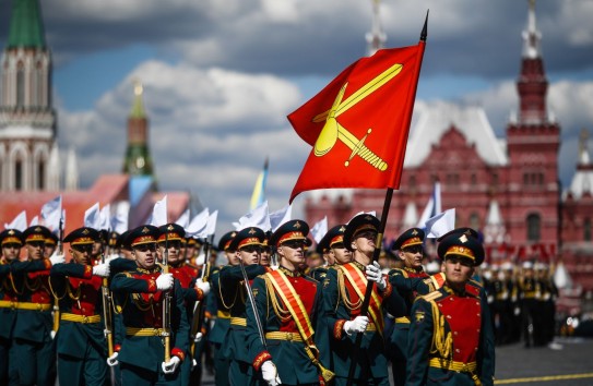 {9 мая: часть западных лидеров демонстрирует отступление от демонстративной вовлеченности в украинский кейс} Молдавские Ведомости