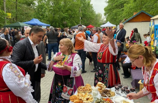 {Стояногло о провокациях в адрес блока "Альтернатива"} Молдавские Ведомости