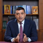 Симион обещает назначить Джеорджеску премьером и сократить число чиновников на 500 тысяч