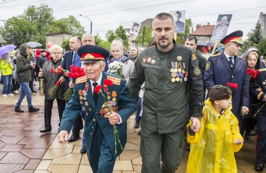 {Победа — одна на всех: Молдова широко отметила 80-летие Победы} Молдавские Ведомости