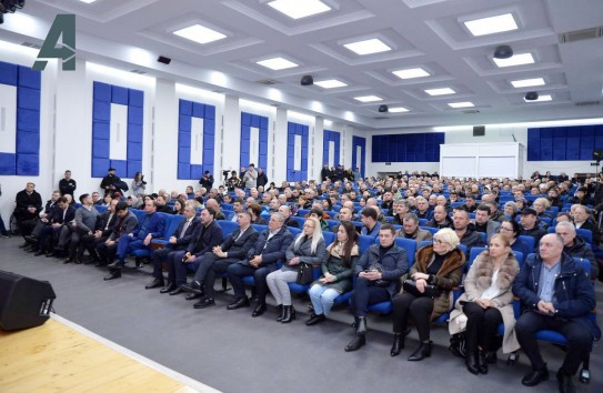 {«Альтернатива» предлагает обновление учебных программ} Молдавские Ведомости