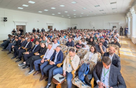 {«Альтернатива» в Яловенах: На громкие обещания власти потрачены миллионы – и все зря} Молдавские Ведомости