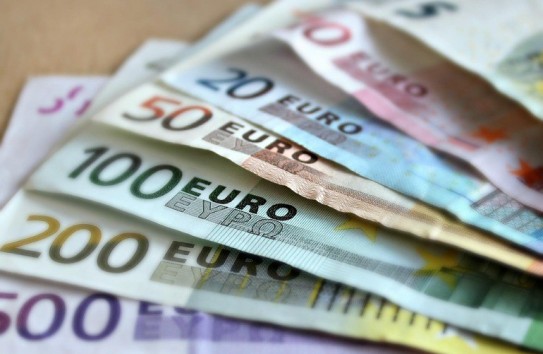 {ЕК приостановила перечисление Румынии почти 900 миллионов евро} Молдавские Ведомости