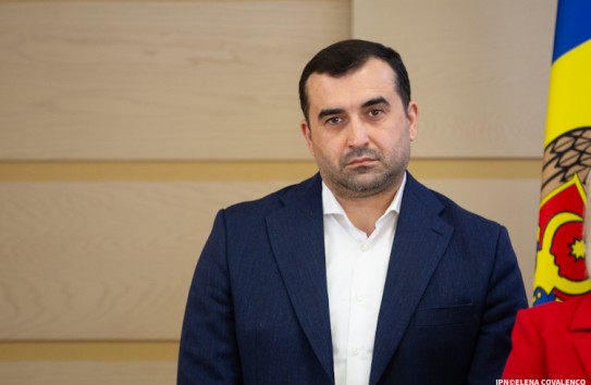 {Депутат, который больше всех потратил} Молдавские Ведомости