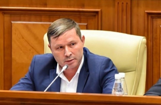 {Депутат Мудряк намудрил с продажей дома } Молдавские Ведомости