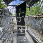 Гросу: В актах вандализма на еврейском кладбище видна рука Кремля