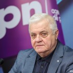 Цэрану крепко обижен на «деревенских идиотов» 