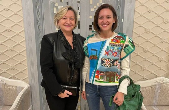 {Елена Дрэгэлин: «Диаспора на Западе не представляет подлинных реалий, в которых живёт РМ»} Молдавские Ведомости