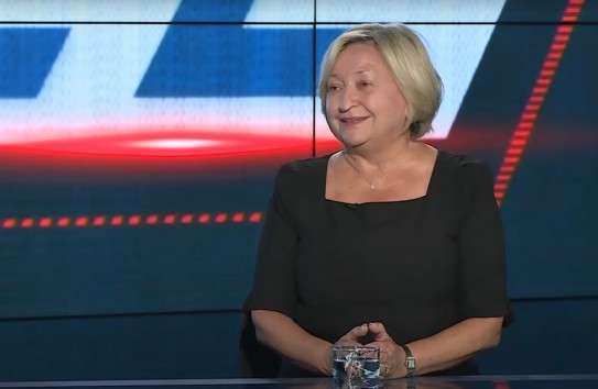 {Елена Дрэгэлин готова в суде доказать, что в Молдове практикуется ограничение прав и свобод } Молдавские Ведомости