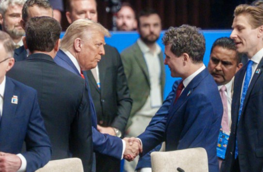 {Трамп пригласил президента Румынии с официальным визитом в Белый дом} Молдавские Ведомости