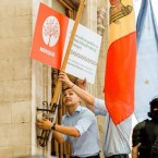 Участие в протесте с установкой палаток будет наказываться штрафом в 7500 лей в день