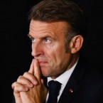 Макрон ищет пятого премьер-министра за два года