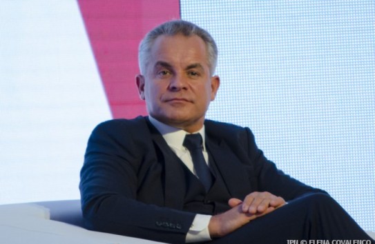{Платон объяснил, почему Плахотнюк хочет вернуться в Молдову } Молдавские Ведомости