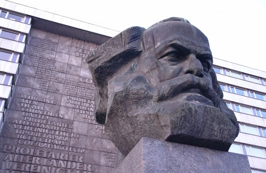 {Пять процентов богатейших семей Европы владеют почти половиной ее активов} Молдавские Ведомости
