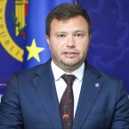 Министр Лазаренку получил предупреждение от ЦИК