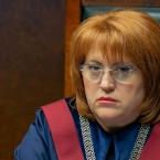 Маноле требует отменить запрет на допрос сообвиняемых в качестве свидетелей