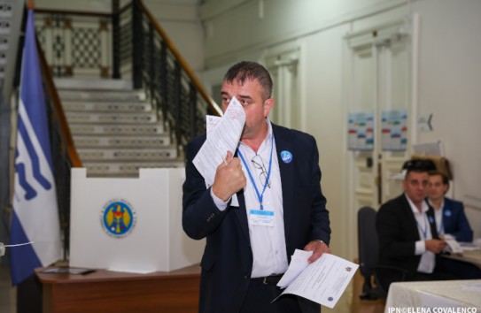 {Без экзит-поллов на парламентских выборах} Молдавские Ведомости