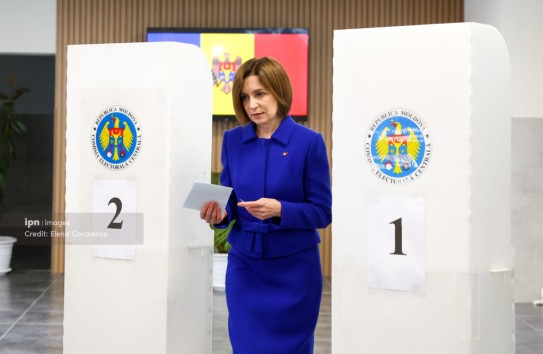 {Санду: Я проголосовала за парламент, который будет сохранять мир и уважать граждан} Молдавские Ведомости