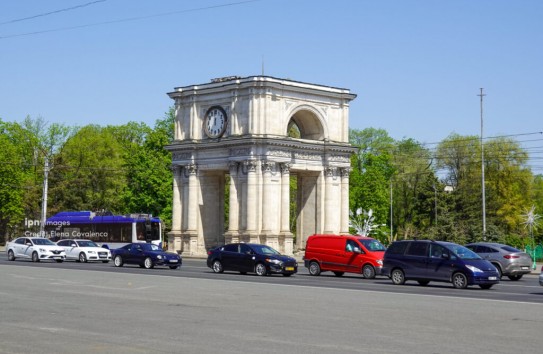 {PAS получила более 52 процентов голосов в Кишиневе} Молдавские Ведомости