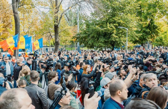 {Патриотический блок подал десятки жалоб в ЦИК} Молдавские Ведомости