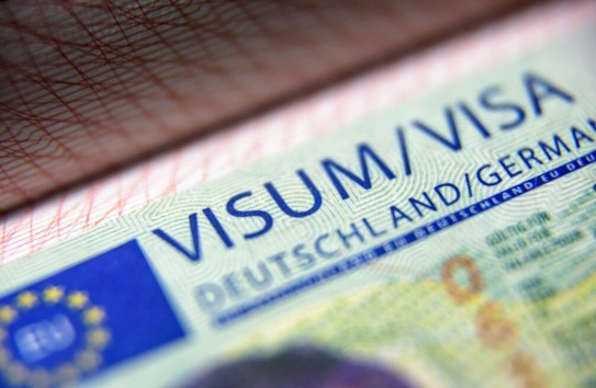 {Германия больше не выдает гуманитарные визы гражданам России и Беларуси} Молдавские Ведомости