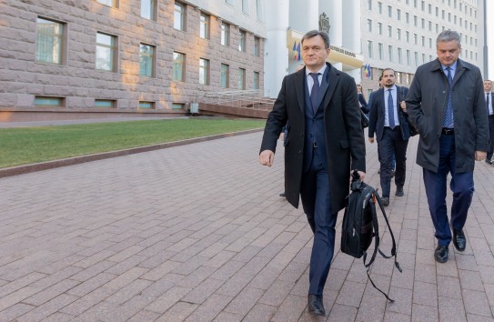 {Чубашенко: По молдавской пустыне на «евростимуляторах»} Молдавские Ведомости