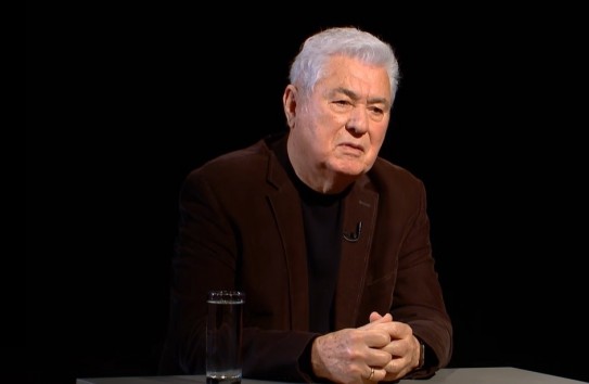 {Воронин отказался открывать первое заседание парламента} Молдавские Ведомости