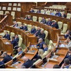 PAS убеждена, что удастся сохранить единство фракции, хотя восемь мандатов потеряны