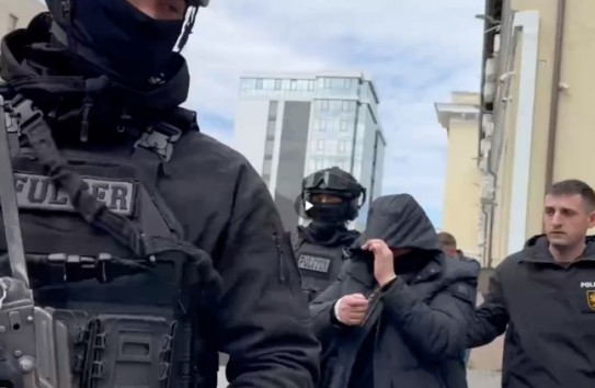 {В Молдове прошли обыски по делу об амнистии} Молдавские Ведомости