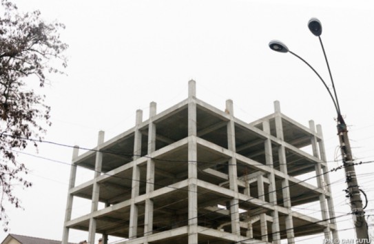 {Наблюдается спад активности в строительстве} Молдавские Ведомости