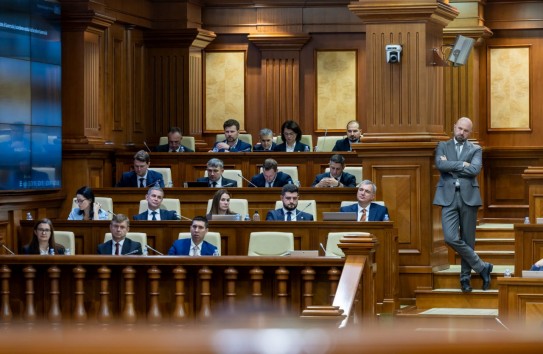 {Чуря: Мунтяну будет заниматься тем, что неприоритетно, но есть в программе PAS} Молдавские Ведомости