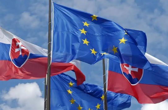 {ЕС против Словакии: идеология против суверенитета. Что это значит для Молдовы.} Молдавские Ведомости