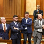 Первые визиты нового премьера и цели и задачи его команды