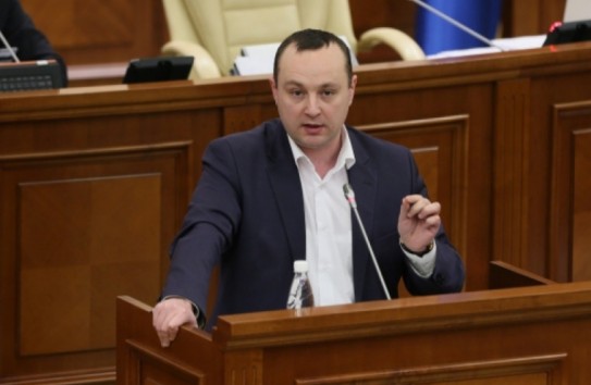 {Батрынча: «Геополитическая повестка продолжается. Им мешает РЦНК»} Молдавские Ведомости