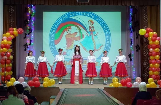 {Политики Кишинева призывают путем закрытия Русского дома «осуществить культурную гигиену»} Молдавские Ведомости