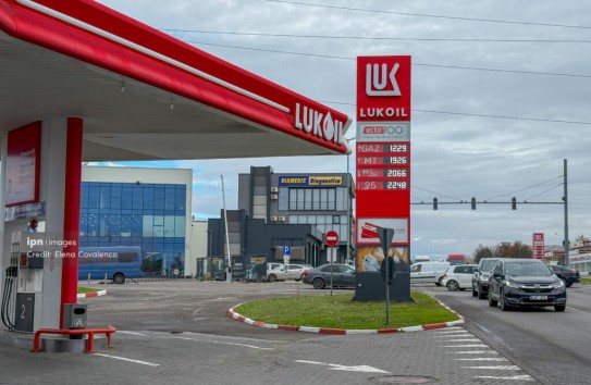 {В стране, свободной от российских энергоносителей, "Лукойл" продавал 40 процентов дизтоплива } Молдавские Ведомости