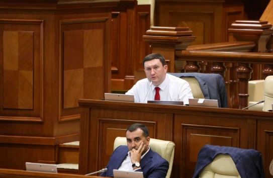 {Односталко о бюджете социального страхования: Никто ни за что не отчитывается} Молдавские Ведомости