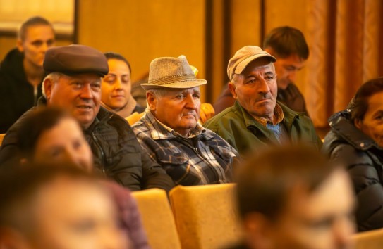 {Готовы ли молдаване бороться за Молдову?} Молдавские Ведомости