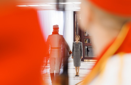 {Санду о необходимости увеличить поддержку Украины: "Мы делаем свою часть работы"} Молдавские Ведомости