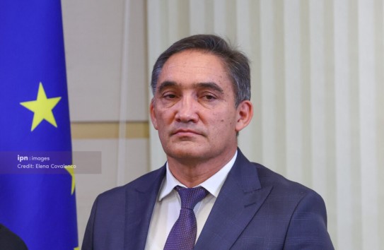 {Стояногло потребовал от ГП разъяснений по делу о беспилотнике, выставленном у МИДa} Молдавские Ведомости