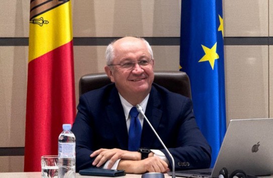 {Мунтяну не считает задержание фуры с оружием системной проблемой} Молдавские Ведомости