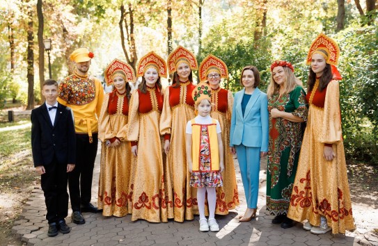 {Этническая политика молдавской власти все больше копирует худшие румынские практики } Молдавские Ведомости