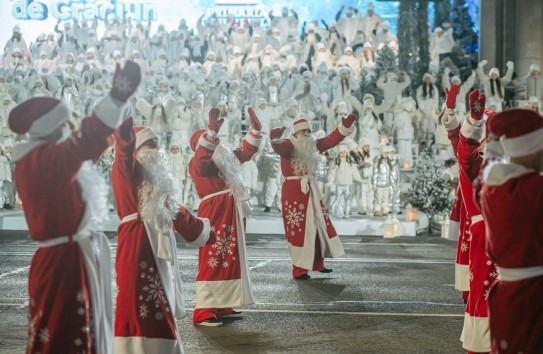 {Театральный Новый год: кому-то - «Щелкунчик», кому-то – спектакли про Сибирь и голод} Молдавские Ведомости