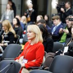 Придворным журналистам – еще больше денег, президенту - еще больше цензуры